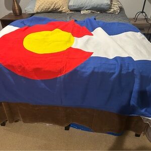 Colorado (State) Flag blanket/throw. Beautiful gift for any Colorado fan!